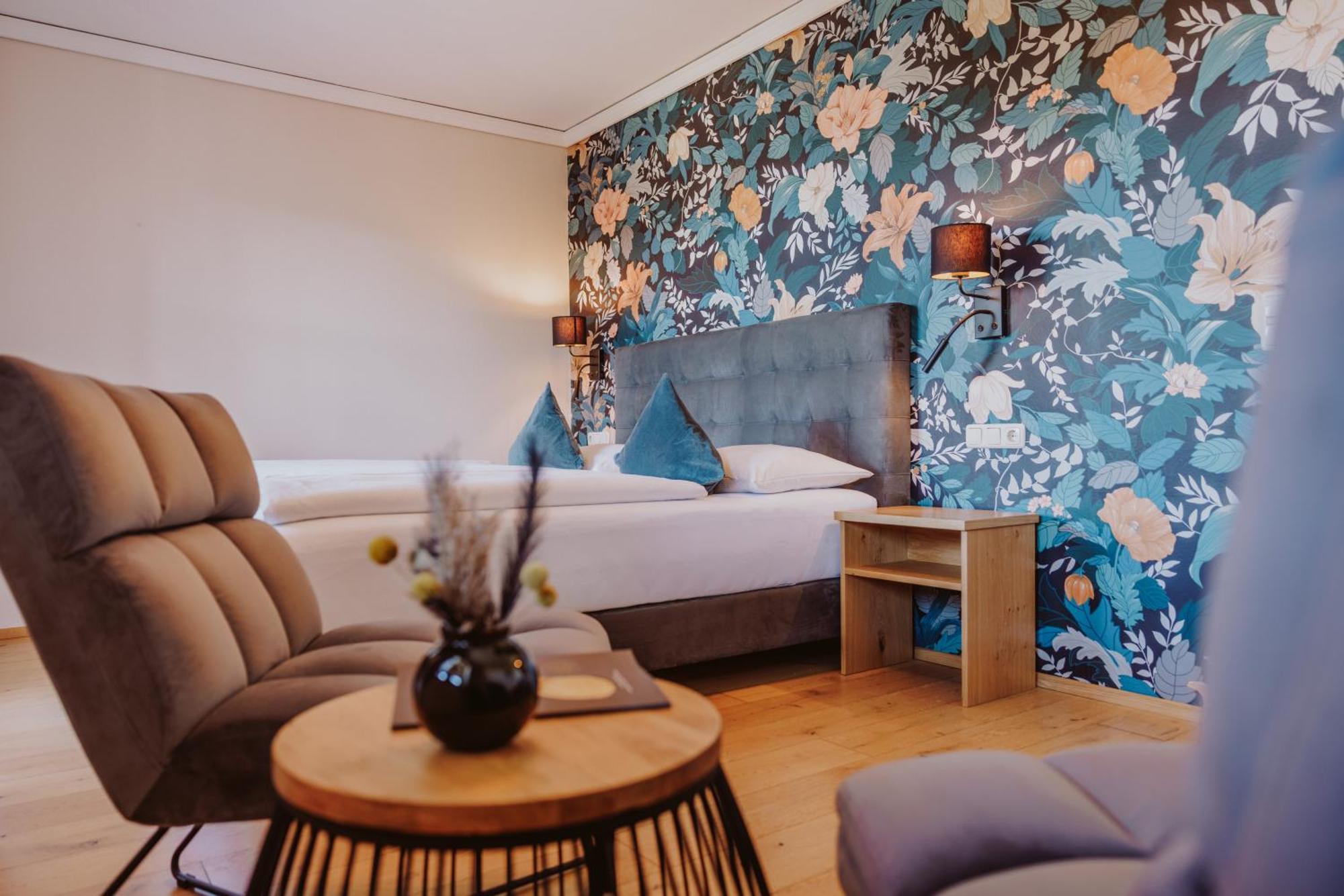 Landhotel Gschirnwirt Eugendorf Zewnętrze zdjęcie