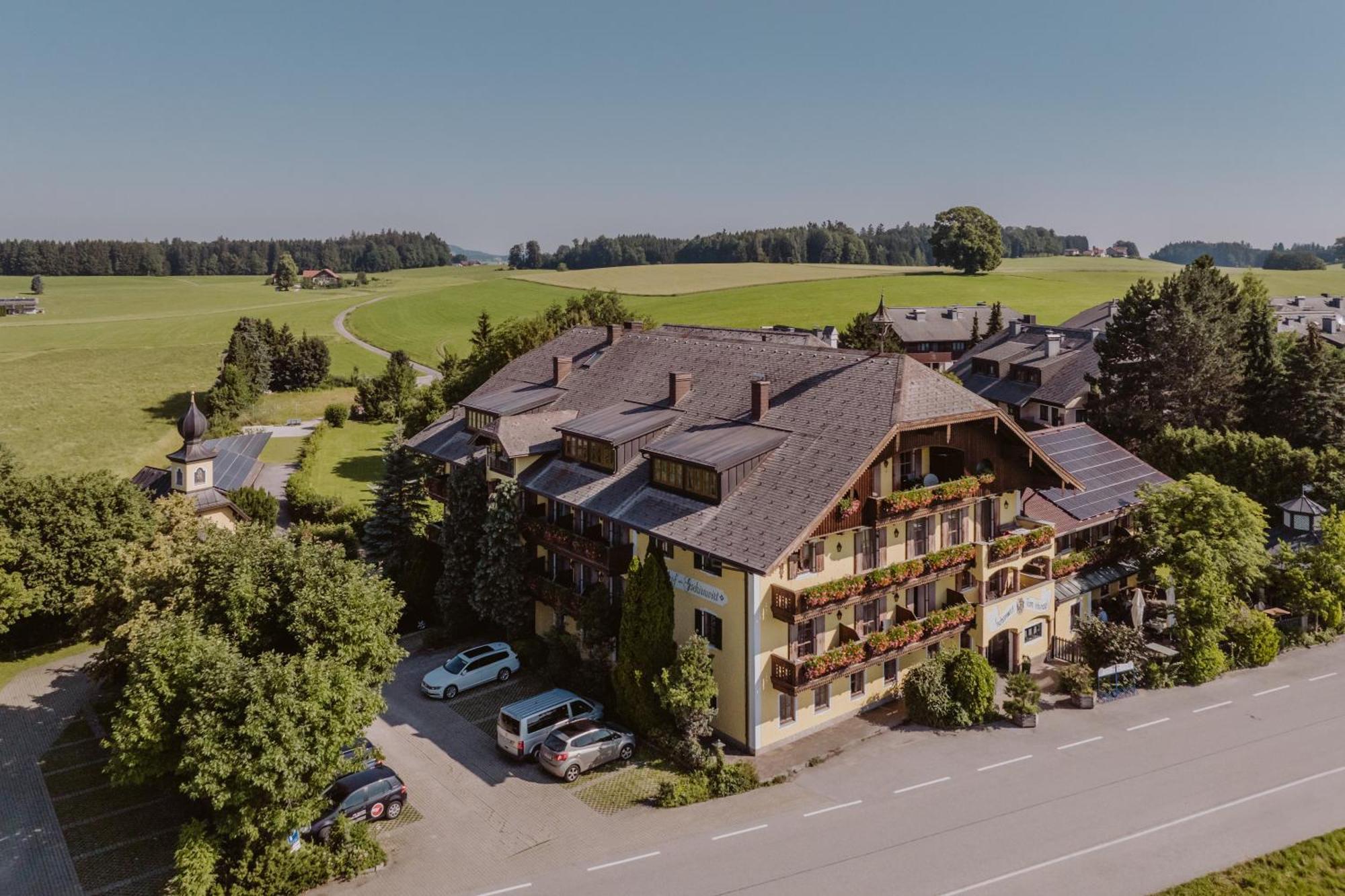 Landhotel Gschirnwirt Eugendorf Zewnętrze zdjęcie